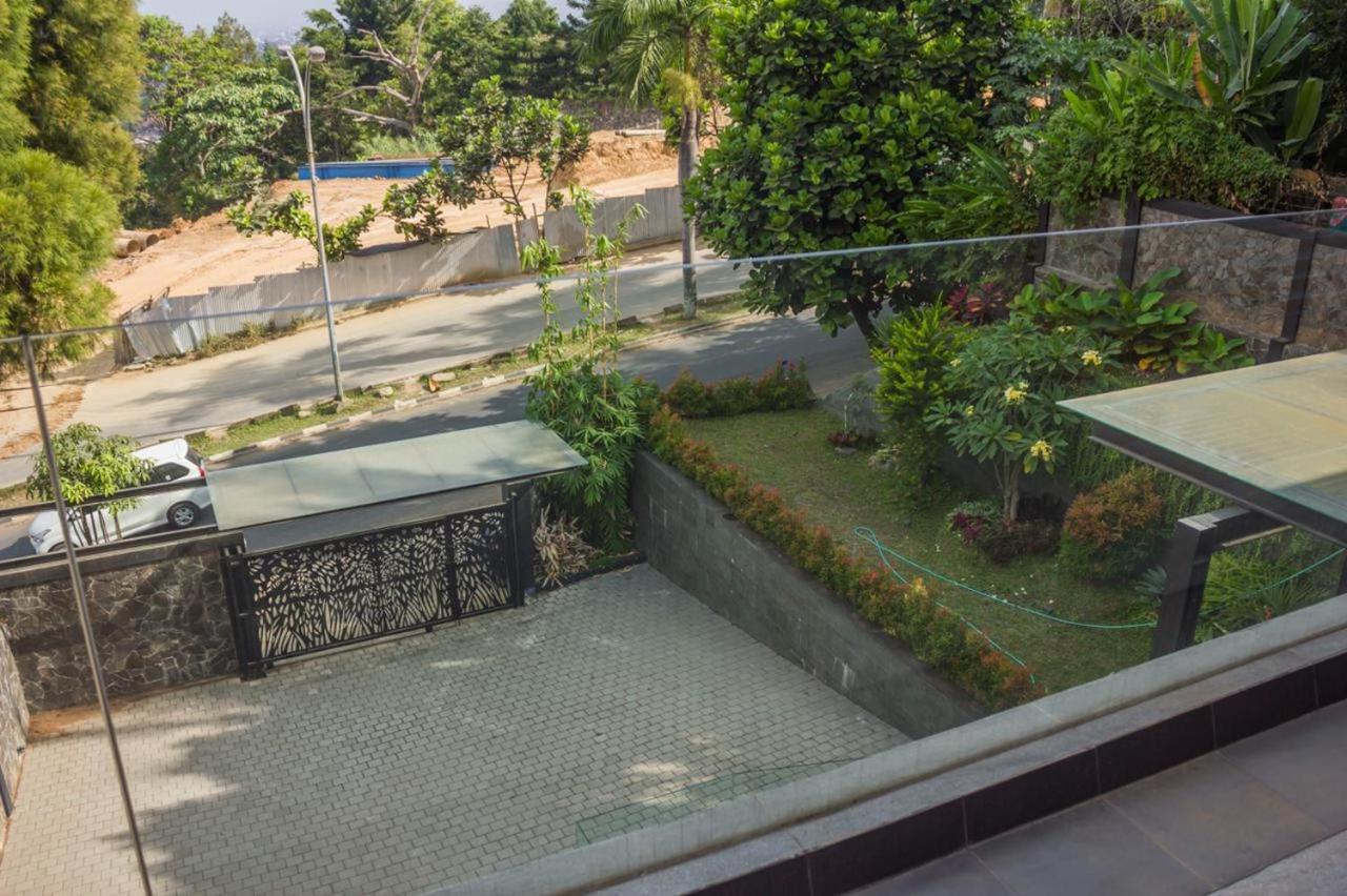 Villa Dago Pakar Bandung Exterior photo